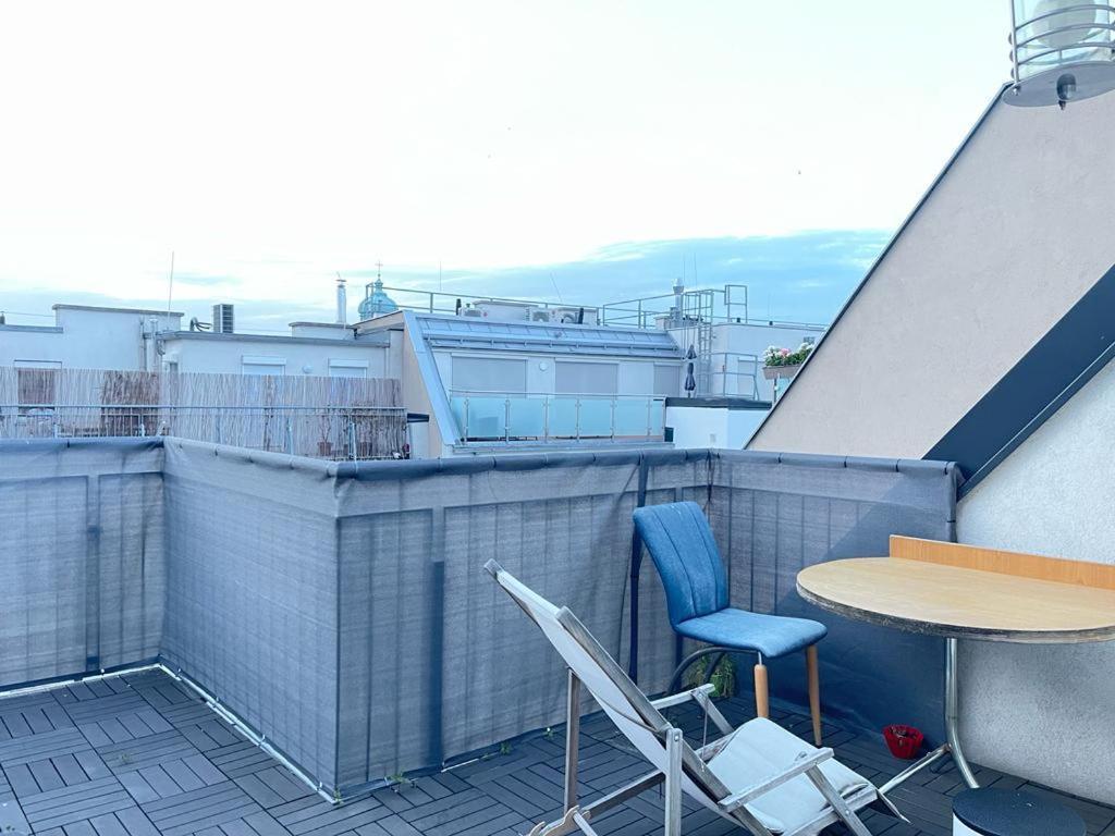 Rooftop Room With Terrace. Vienna Exterior photo